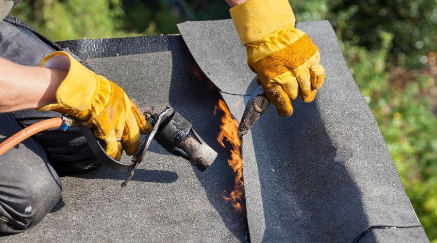 Expert Emergency Roof Repairs services in Wortham, TX